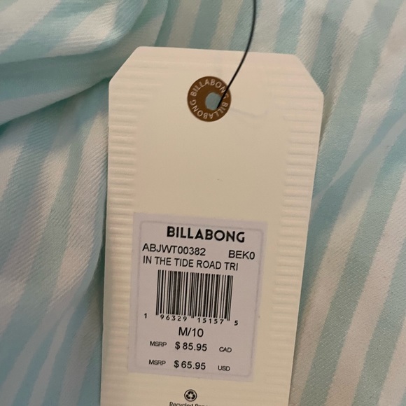 Billabong button up shirt.  New with tags, size medium. - Picture 6 of 7